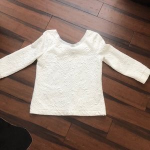 White 3/4 sleeve top